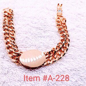 A Gold Bracelet with flat Gold Plate in center, Item # A- 228. wt 29 grams